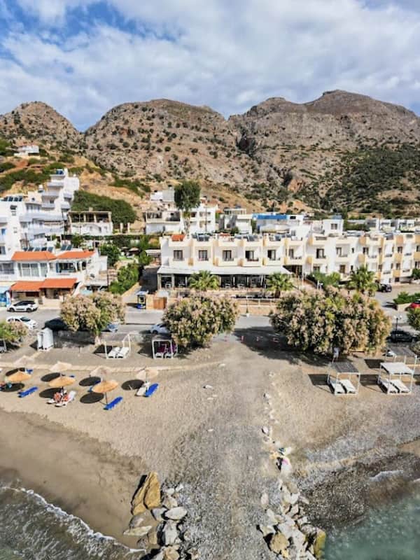 Beach nearby, sun loungers, beach umbrellas