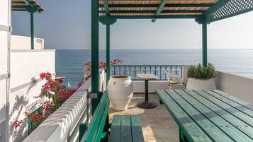 Suite monolocale Tradizionale, vista mare | Terrazza/patio