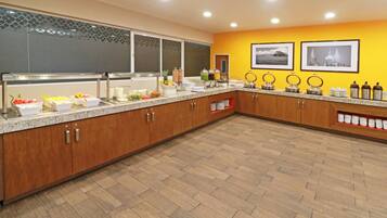 Free daily buffet breakfast