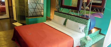Basic-Villa, eigenes Bad | 1 Schlafzimmer, schallisolierte Zimmer, Bügeleisen/Bügelbrett