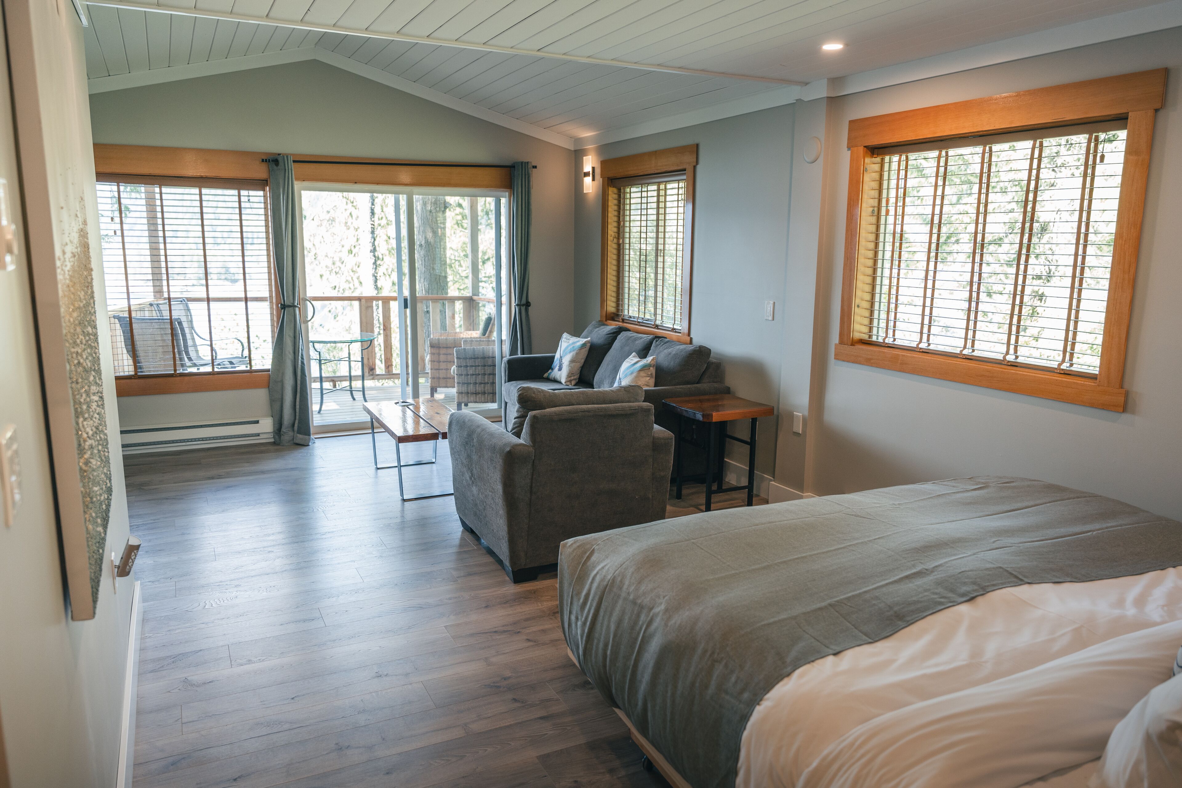 ocean view suite - meals included | 1 bedroom, iron/ironing board, free wifi, bed sheets