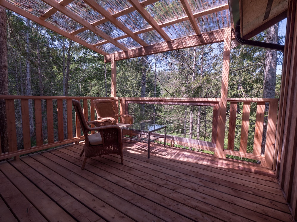 West Coast Wilderness Lodge by null