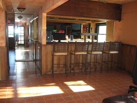 Bar (en el alojamiento)