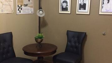 Sala de estar en el lobby