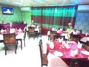 Restaurant - Hotel Lake View Plaza (Dhaka)