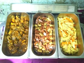 Free daily buffet breakfast