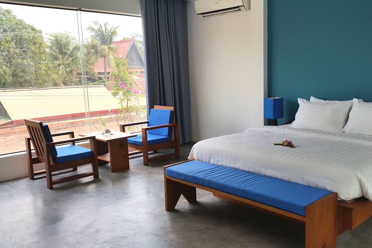 Glæsileg svíta (with Free Khmer Massage 30 mn) | 1 svefnherbergi, rúmföt af bestu gerð, míníbar, öryggishólf í herbergi