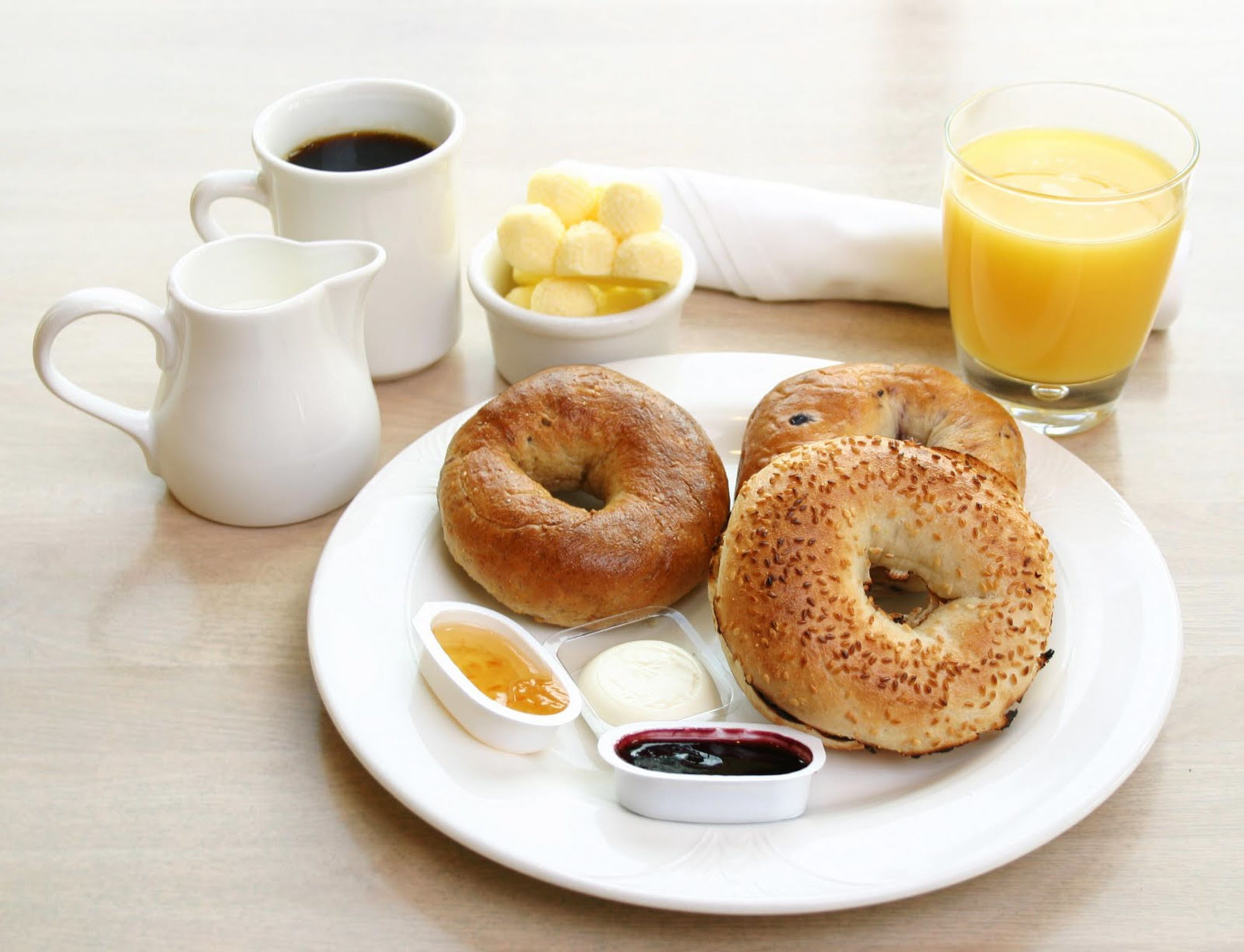 free daily continental breakfast