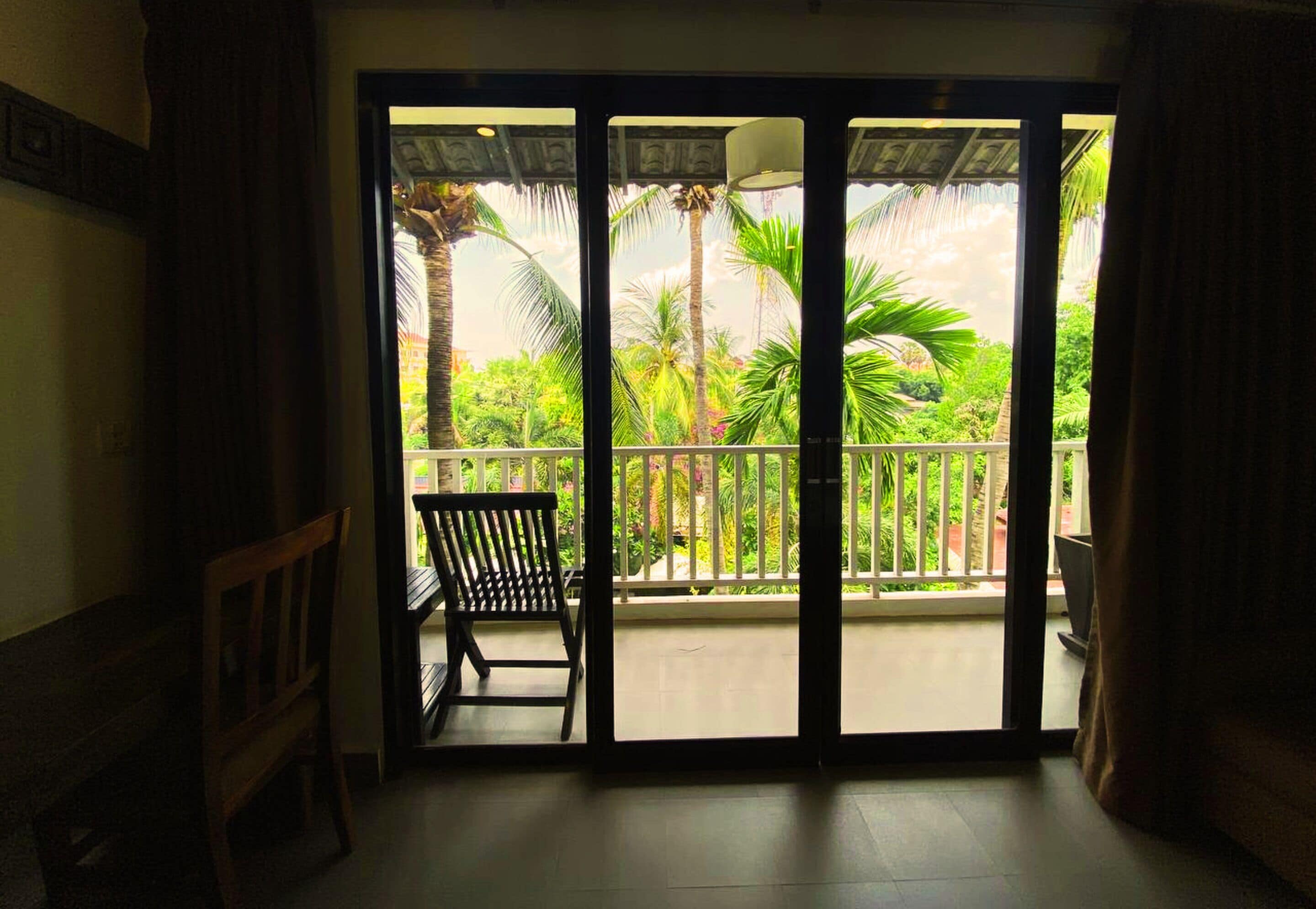 deluxe double balcony with pool view | balcony