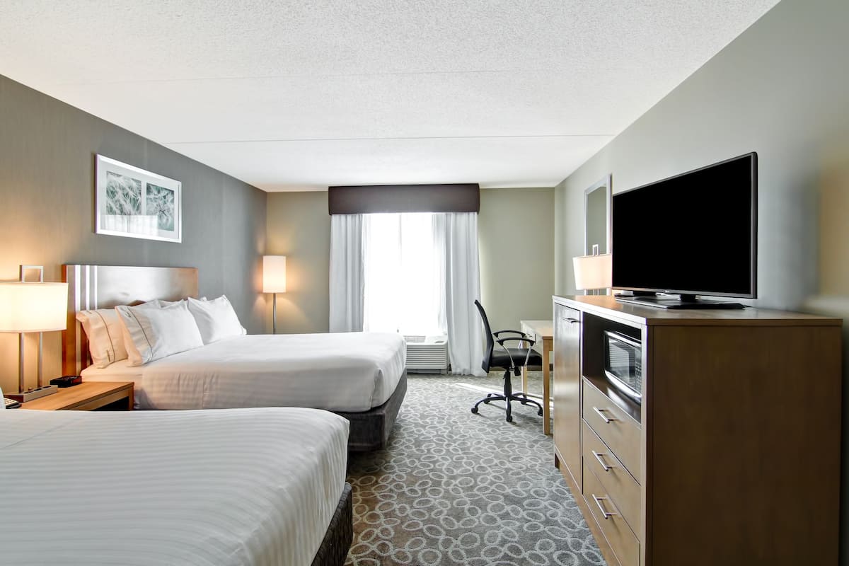 Desk, blackout curtains, iron/ironing board, free WiFi