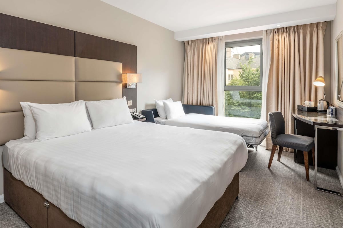 Comfort Room, 1 Double Bed with Sofa bed
