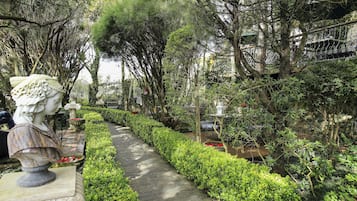Habitació doble, vistes a la muntanya | Vista del jardí