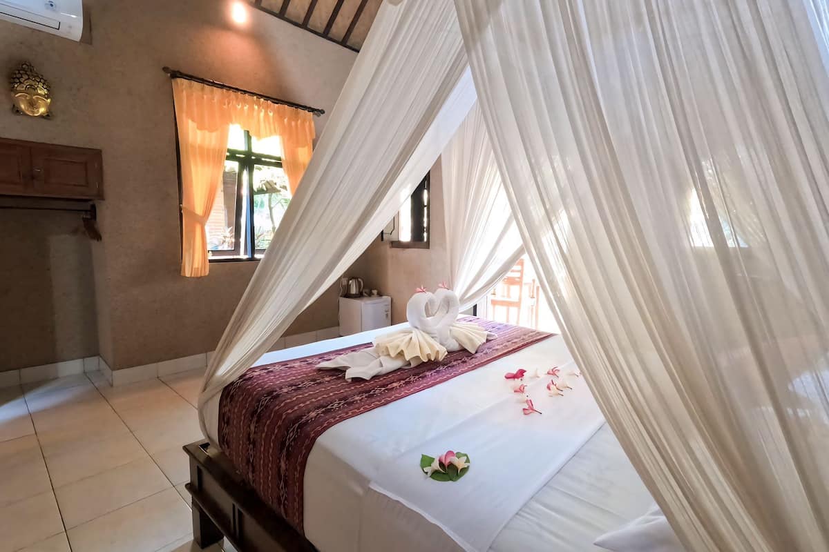 Deluxe Room | 1 bedroom, desk, free WiFi, bed sheets