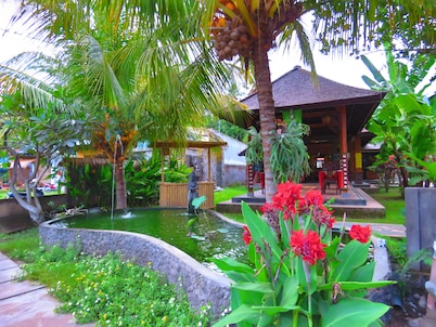 Suka Sari Cottages