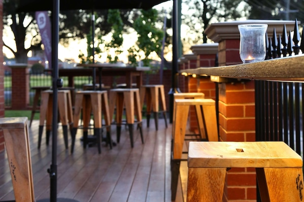 Bar (en la propiedad)