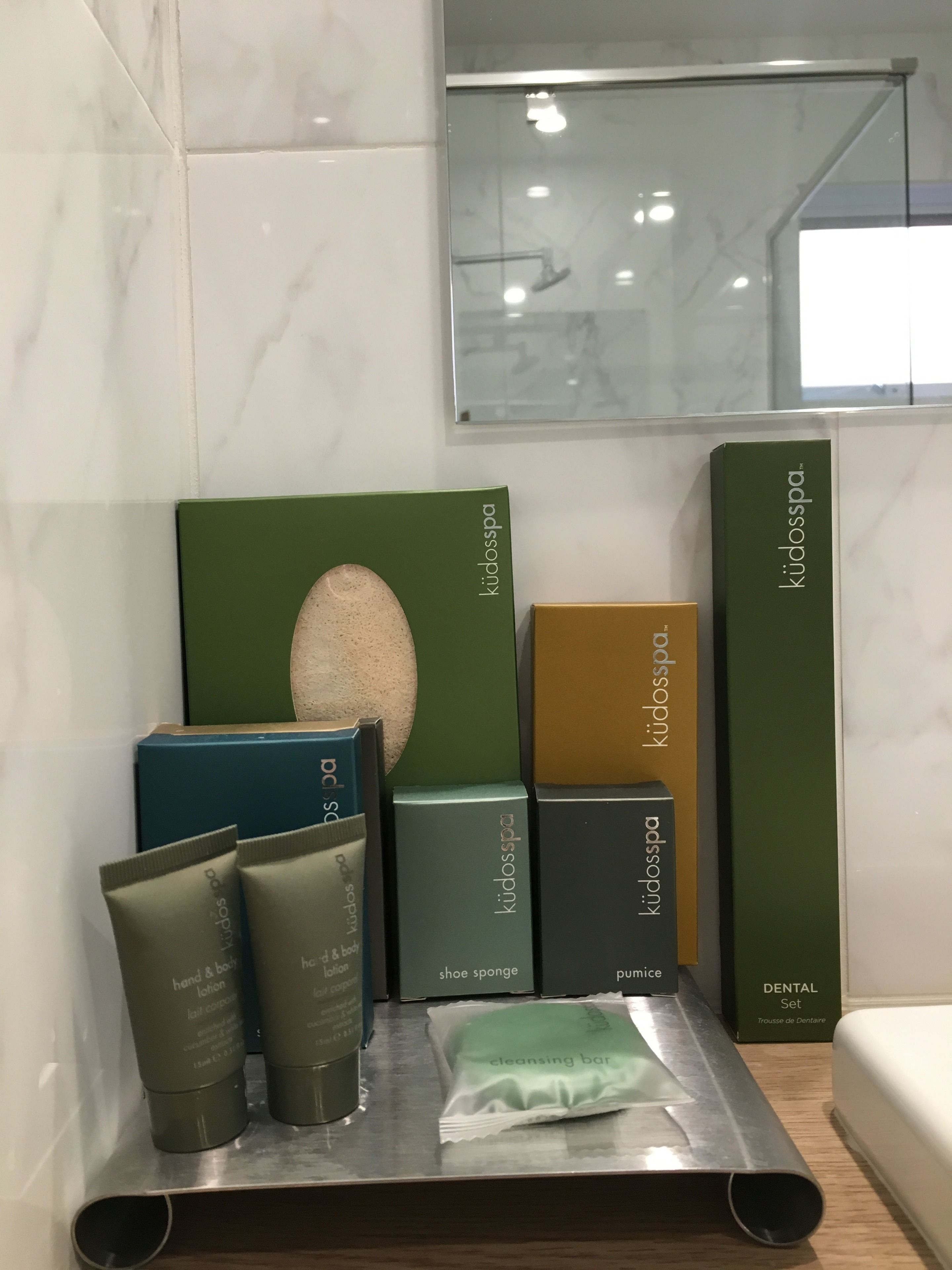 two bedroom apartment | bathroom amenities | shower, free toiletries, hair dryer, towels