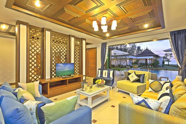 Premium Villa, 3 Bedrooms, Private Pool, Sea View | Living room