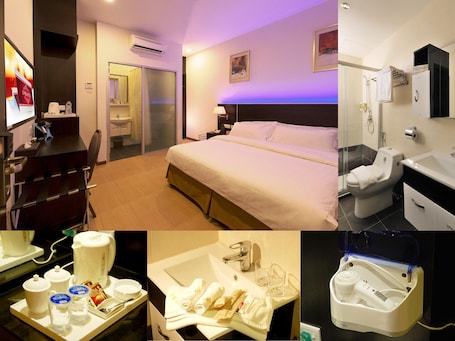 迷你吧、客房内保险箱、办公桌、免费 WiFi