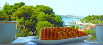 Refresh Boutique Apartments