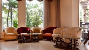 Lobby - Quds Royal Hotel Surabaya (Surabaya)