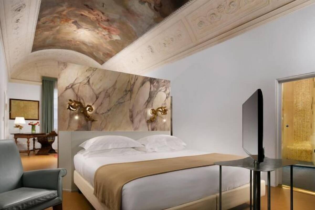 Frette Italian sheets, premium bedding, down comforters, pillowtop beds