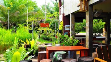 Breakfast, lunch served; international cuisine, al fresco dining