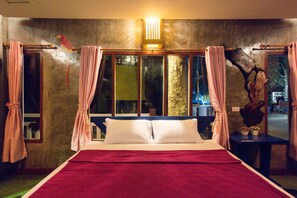 Chalet, Flussblick (Chalet River Side) | Minibar, Zimmersafe, Schreibtisch, kostenloses WLAN