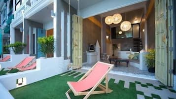 Habitación Premium, vistas a la playa (Premium Double with Sea View) | Terraza o patio