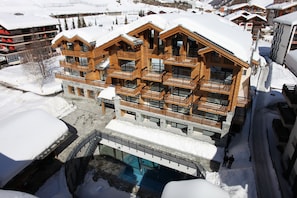 Aerial view - Alpenhotel Fleurs de Zermatt (Zermatt)
