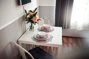 In-room dining - Hentschels Apartments (Leipzig)