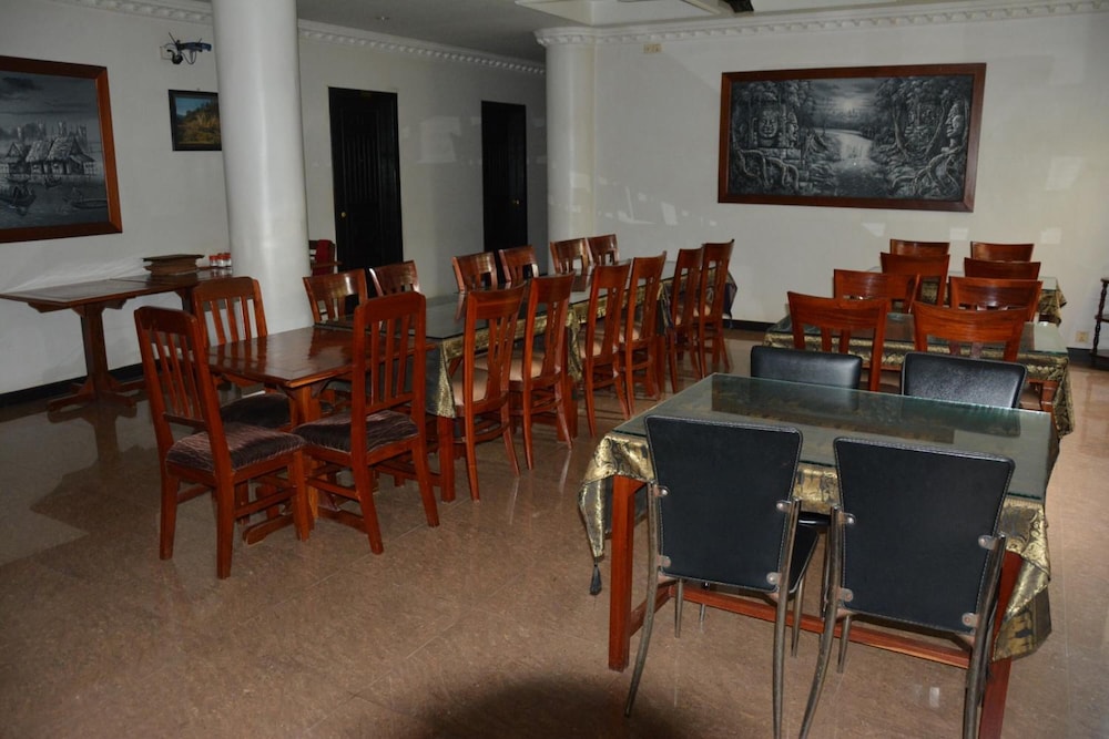 Mom's Guesthouse by null