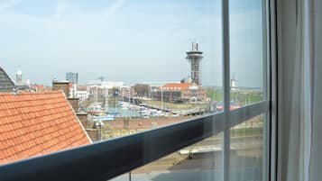 Zimmersafe, VerdunkelungsvorhÀnge, Babybetten, kostenloses WLAN