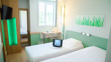Bureau, chambres insonorisées, Wi-Fi gratuit