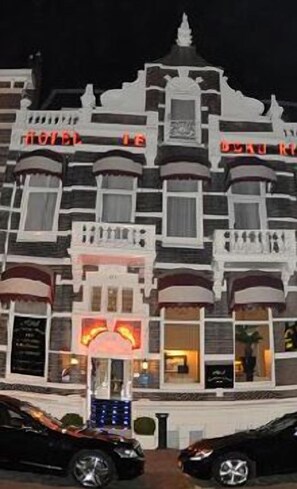 Front of property - evening/night