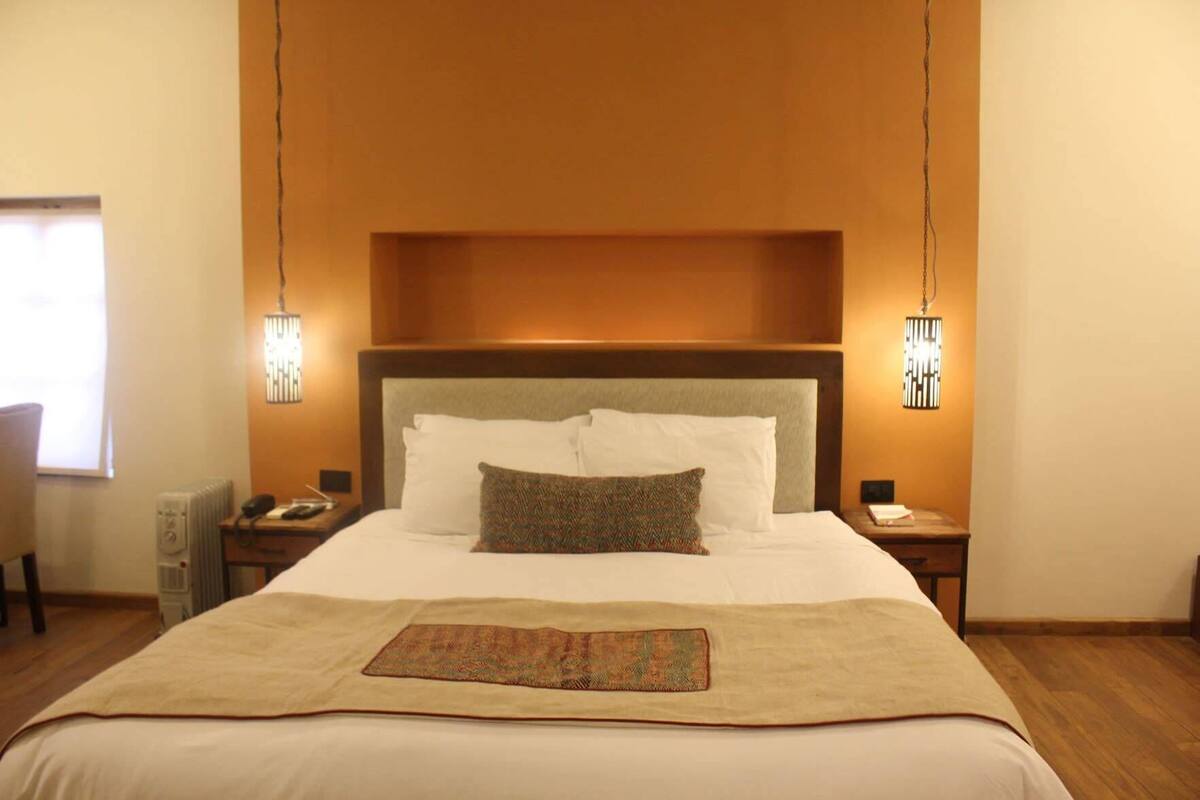 Premium bedding, minibar, in-room safe, free WiFi