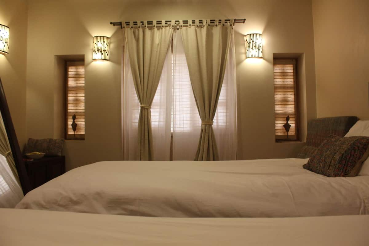 deluxe double room | premium bedding, minibar, in-room safe, free wifi