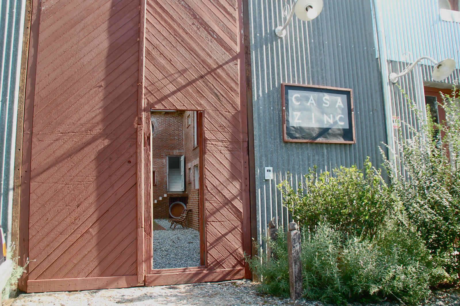 Photo - Posada Casa Zinc