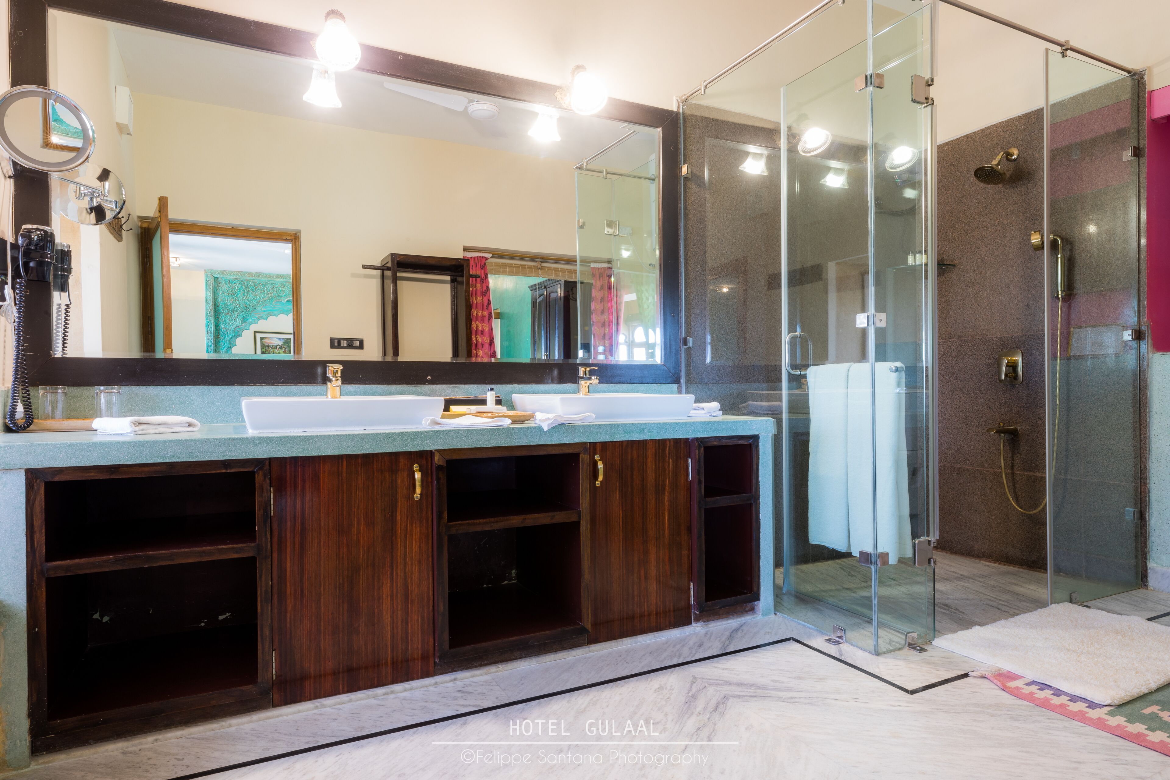 luxury suite, 1 bedroom | bathroom | shower, free toiletries, hair dryer, dressing gowns