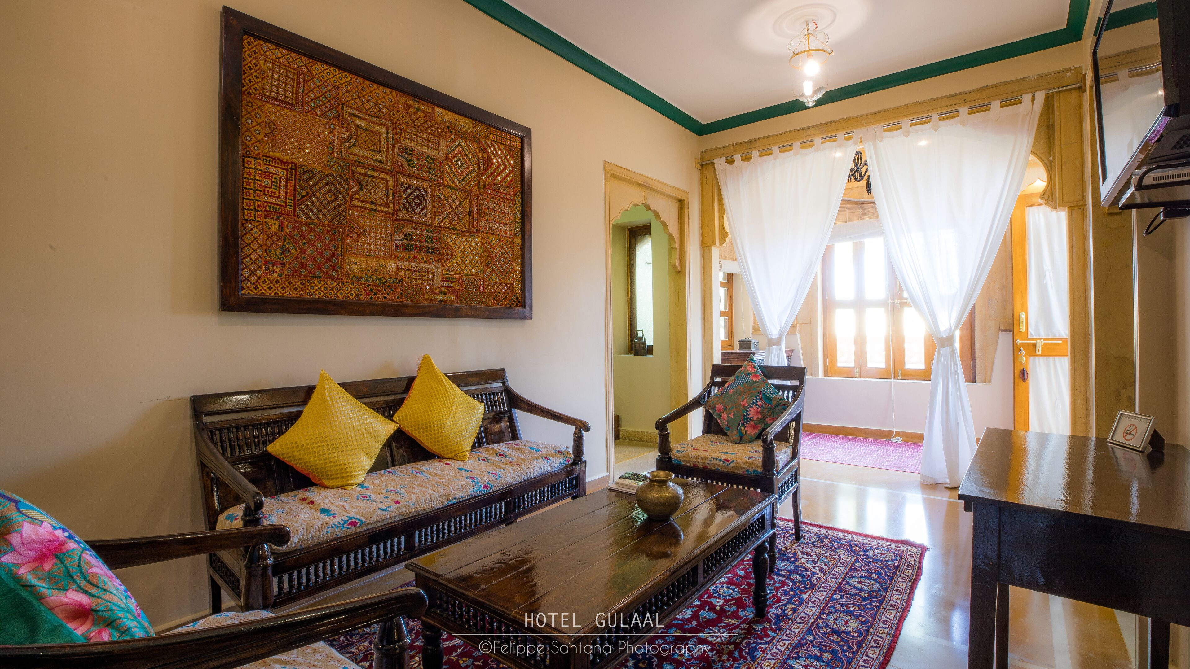 luxury suite, 1 bedroom | 1 bedroom, minibar, desk, free cots/infant beds