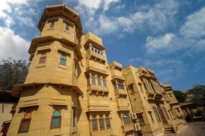 Front of property - The Gulaal (Jaisalmer)
