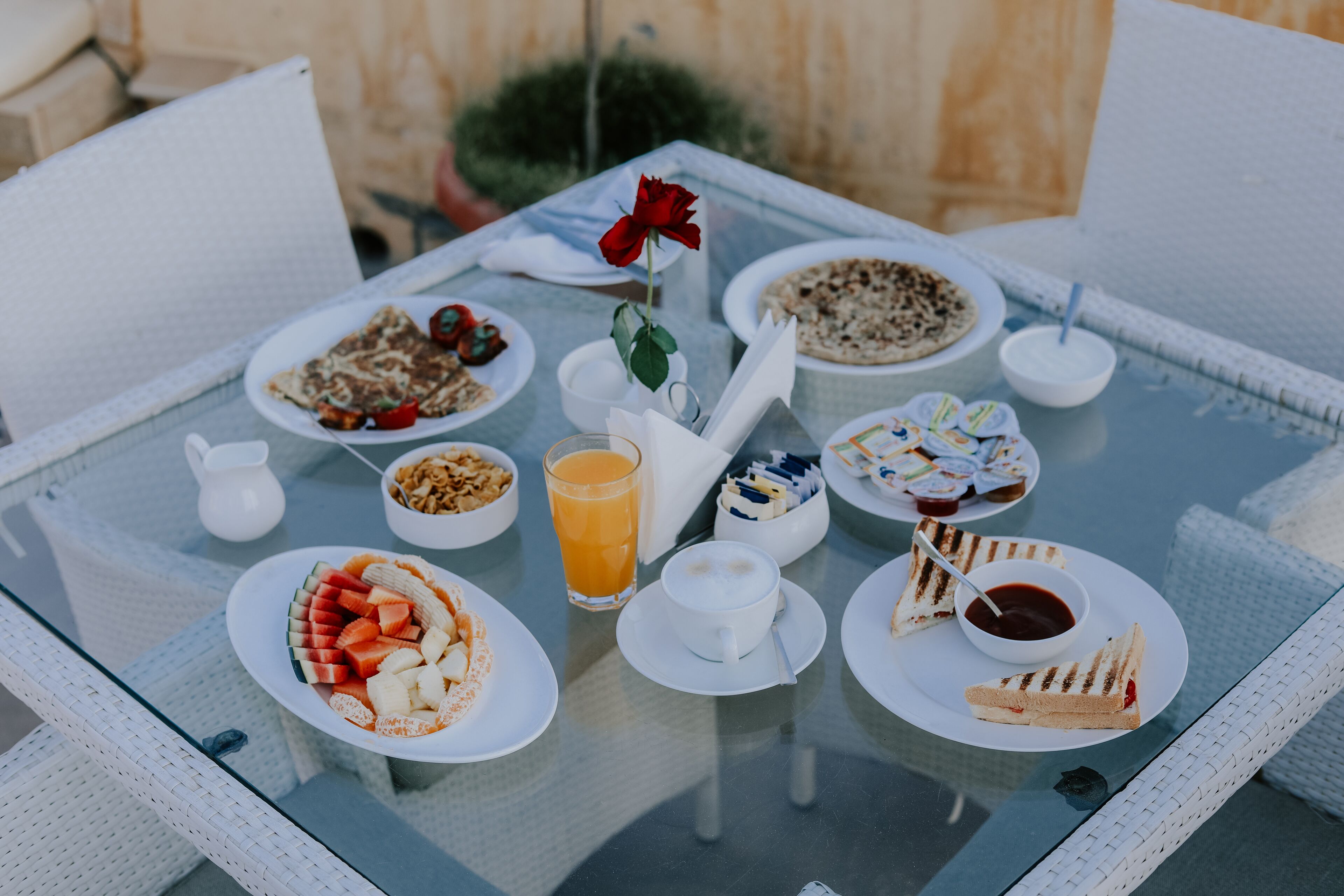 2 restaurants, indian cuisine