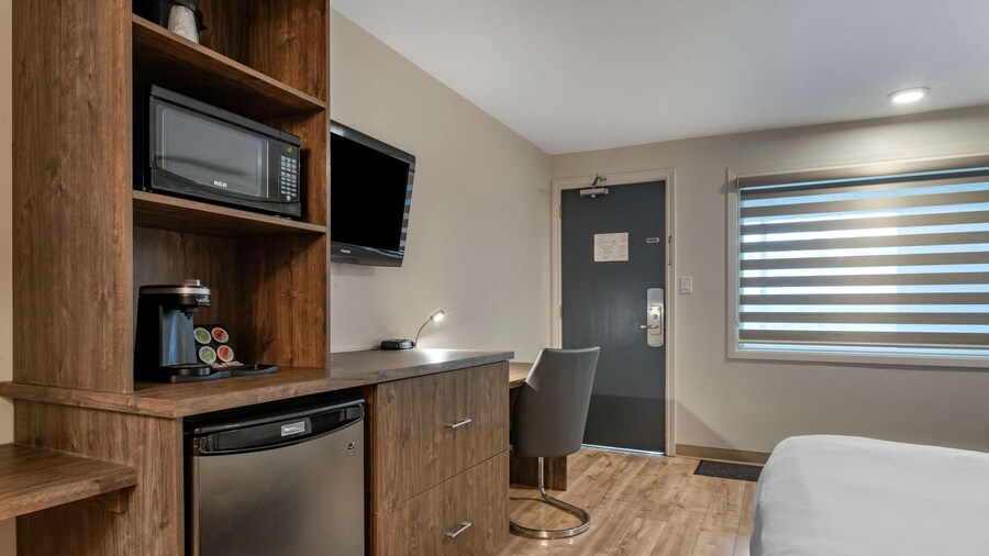 Danny’s Hotel Suites, SureStay Collection by Best Western