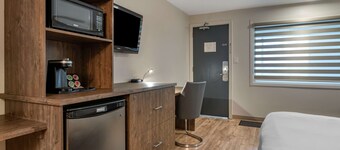 Danny’s Hotel Suites, SureStay Collection by Best Western