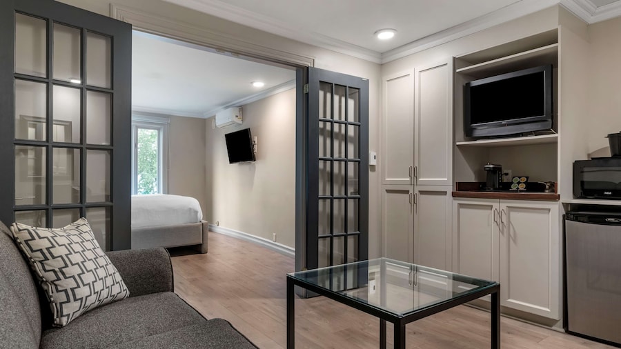 Danny’s Hotel Suites, SureStay Collection by Best Western