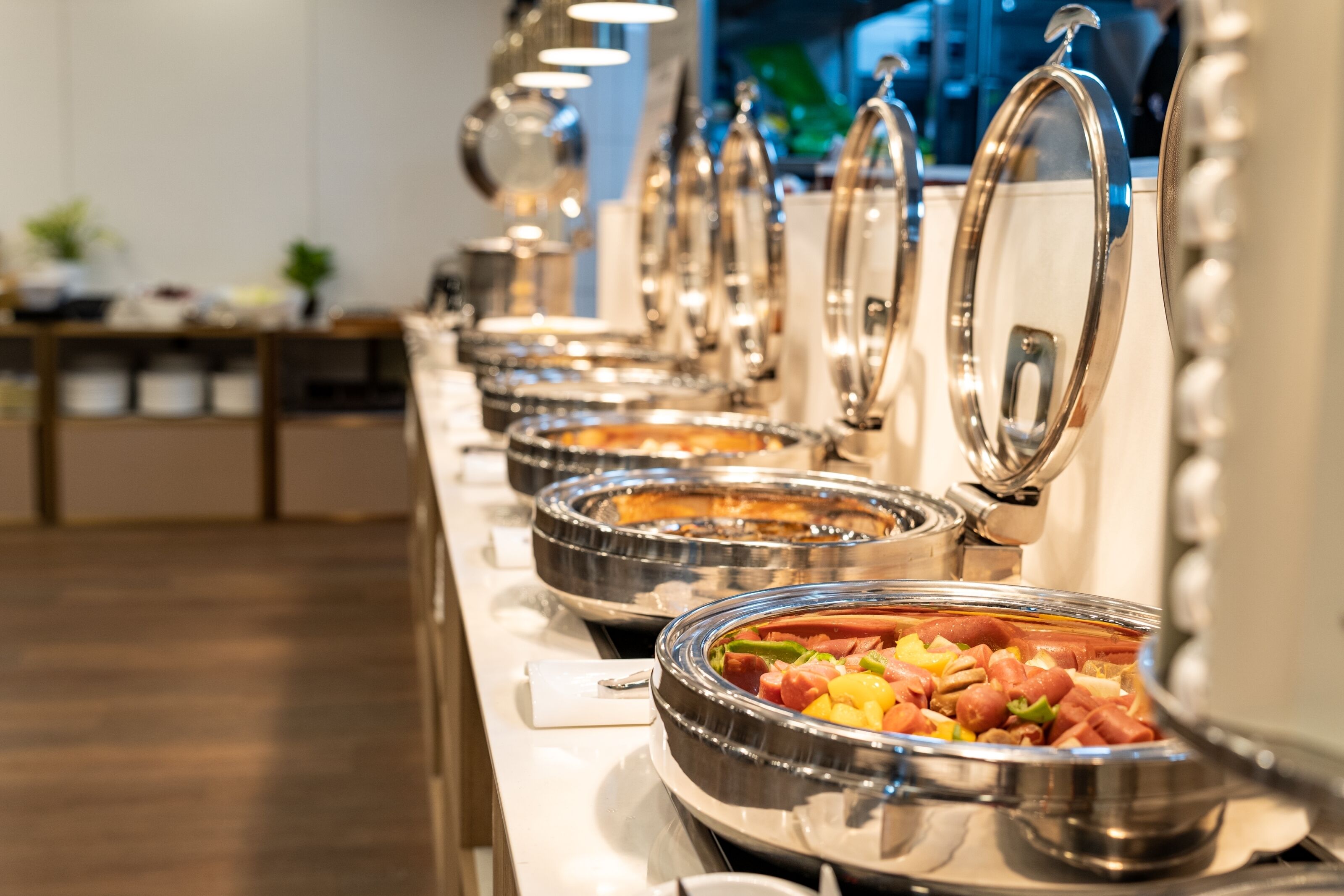 daily buffet breakfast (krw 20000 per person)