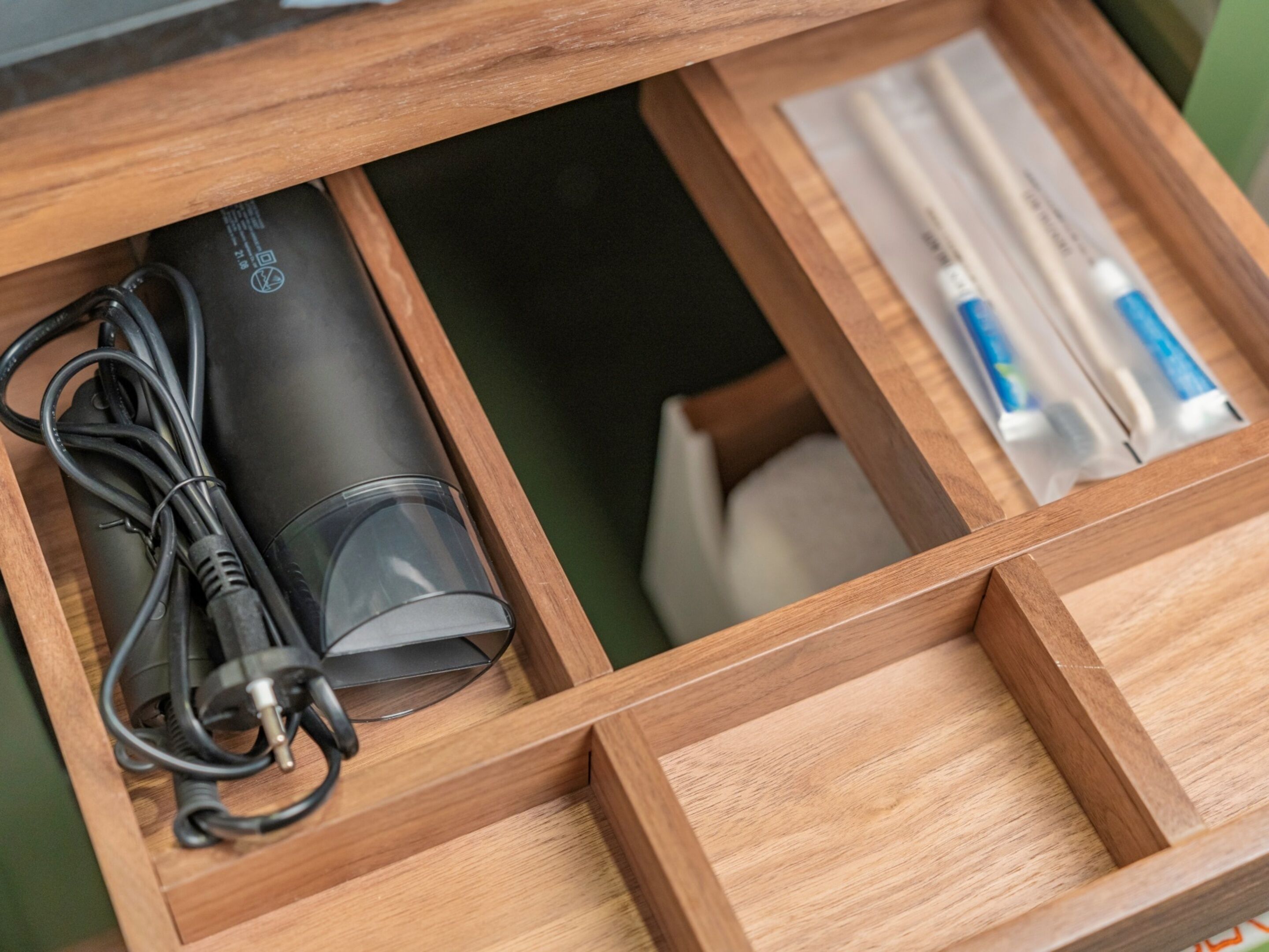 shower, free toiletries, hair dryer, slippers