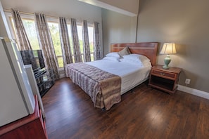 Deluxe Room | 1 bedroom, free WiFi, bed sheets