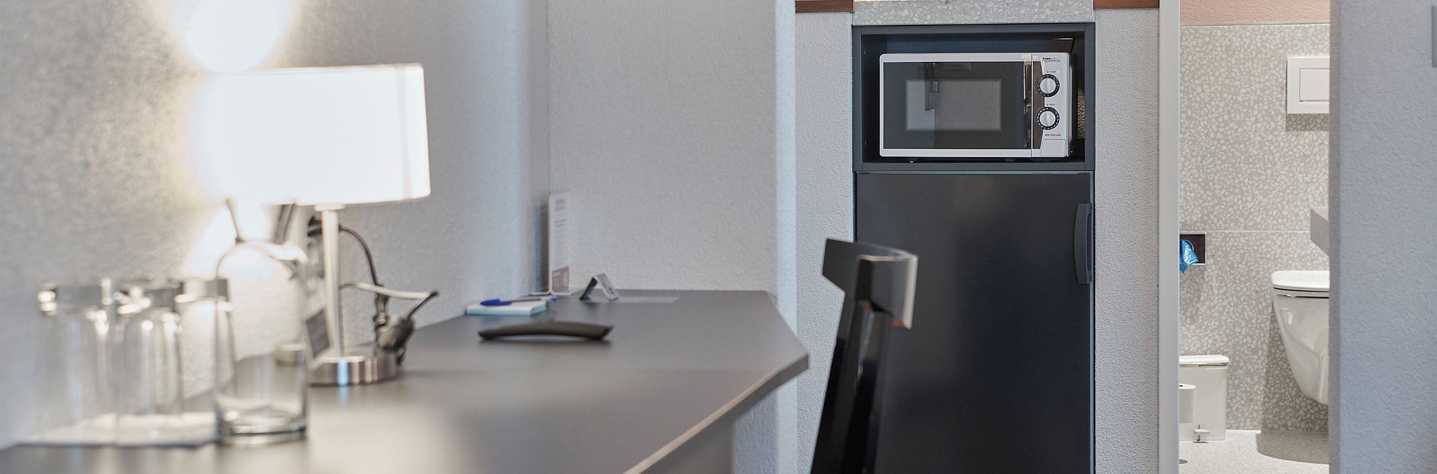 comfort quadruple room, 1 bedroom | 1 bedroom, hypo-allergenic bedding, down duvets, laptop workspace