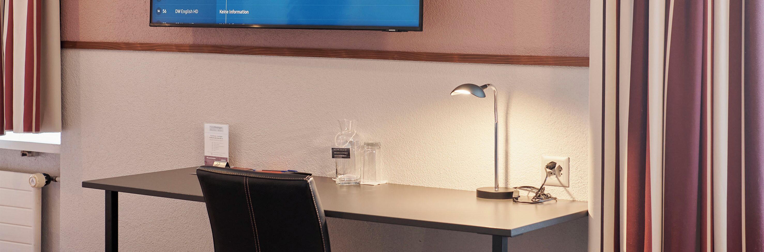 comfort double room, 1 bedroom | 1 bedroom, hypo-allergenic bedding, down duvets, laptop workspace