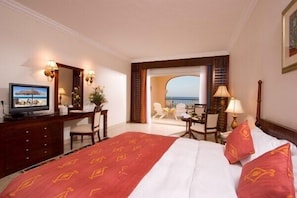 1 bedroom, minibar (some free items), in-room safe, desk - Caribbean World (Soma Bay)
